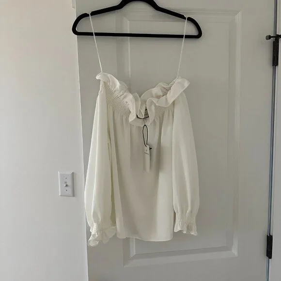NWT Tuckernuck Marguerite White Off the Shoulder Blouse - Picture 5 of 14